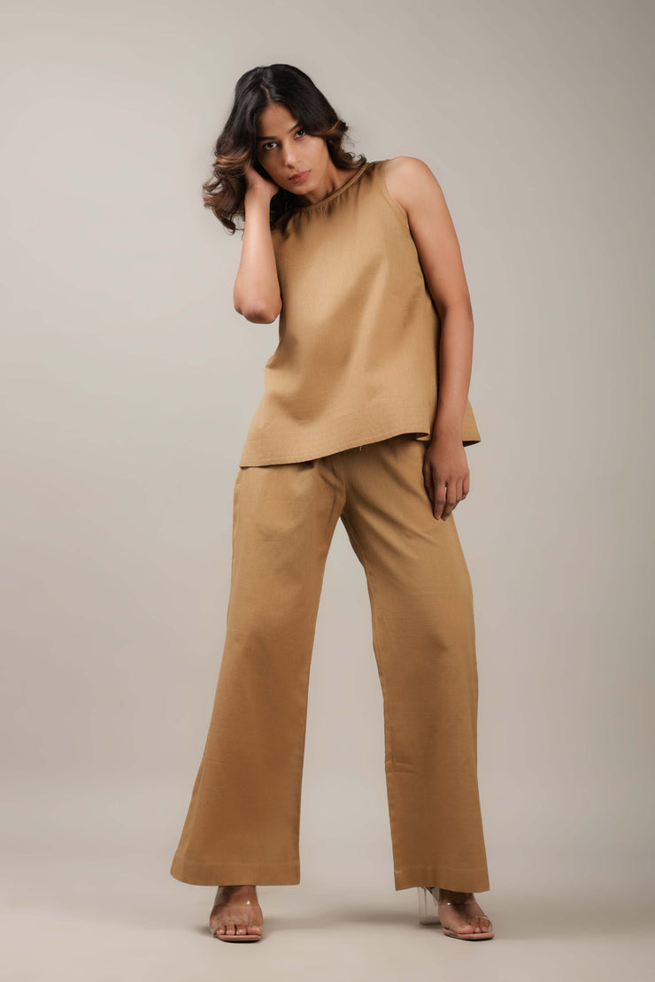 brown linen co-ord set front 2
