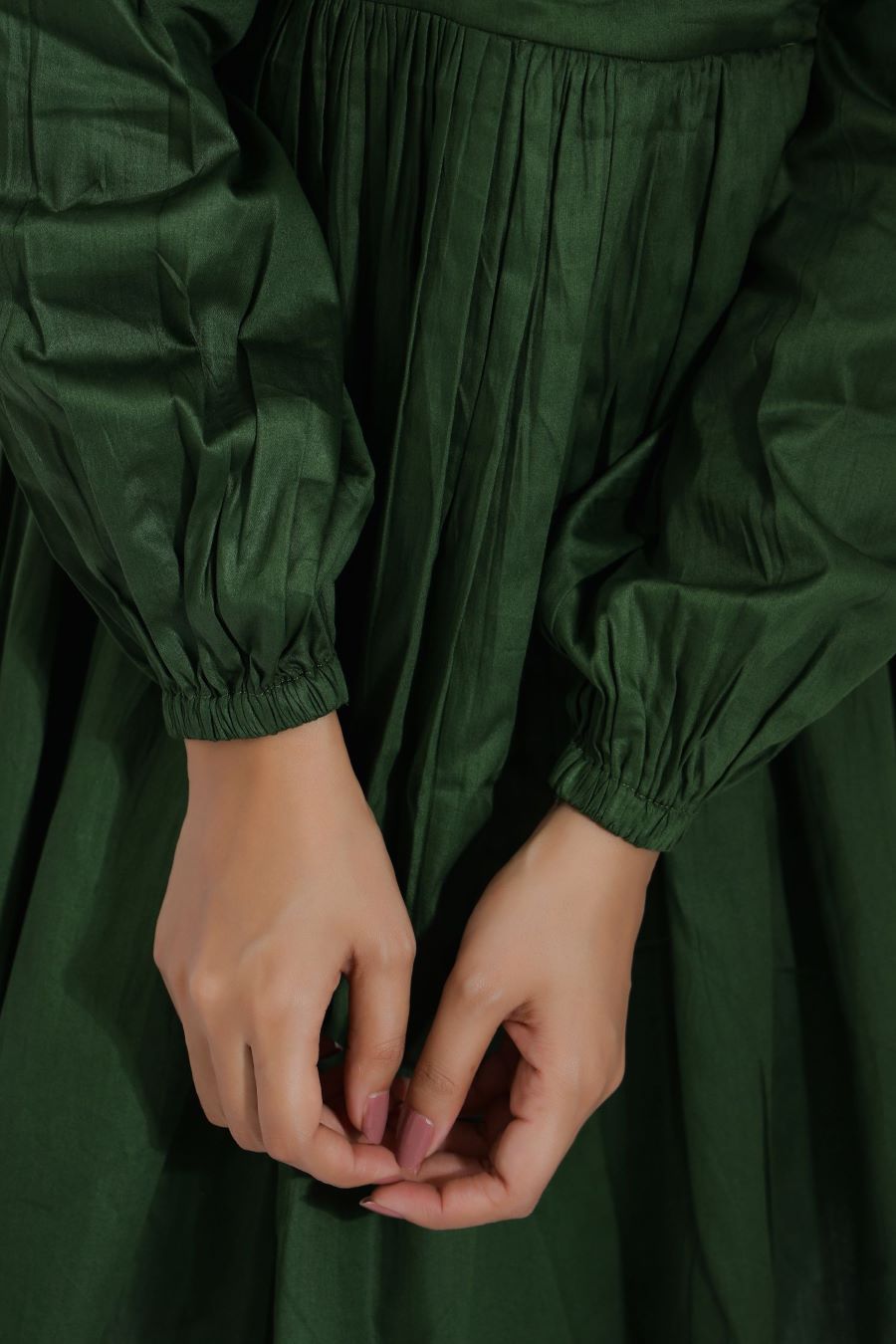 Dark Green Dress With Sleeves For Women closeup