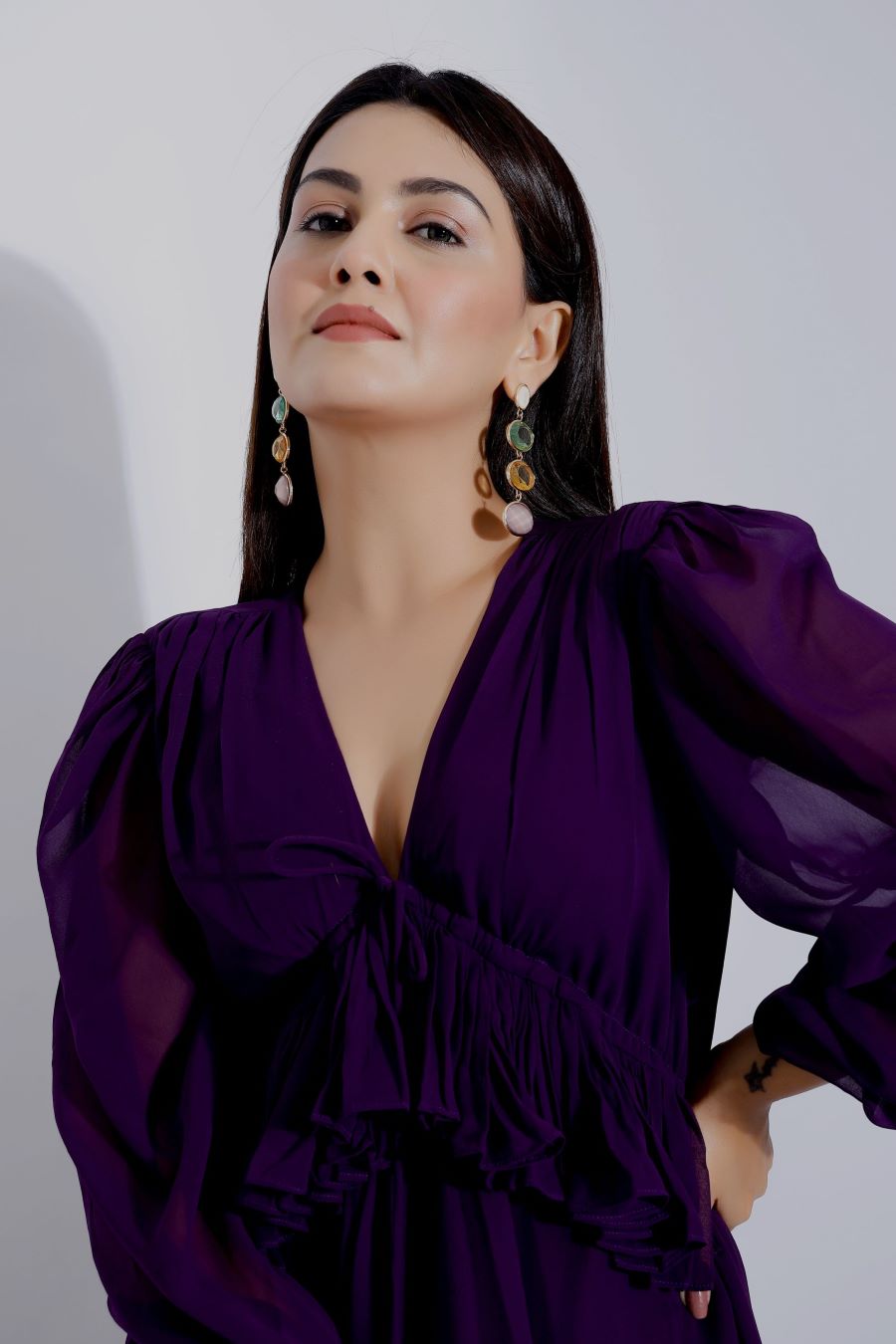 Deep V Neck Purple Gown With Long Sleeves XL Deep V Neck Purple Gown With Long Sleeves XL