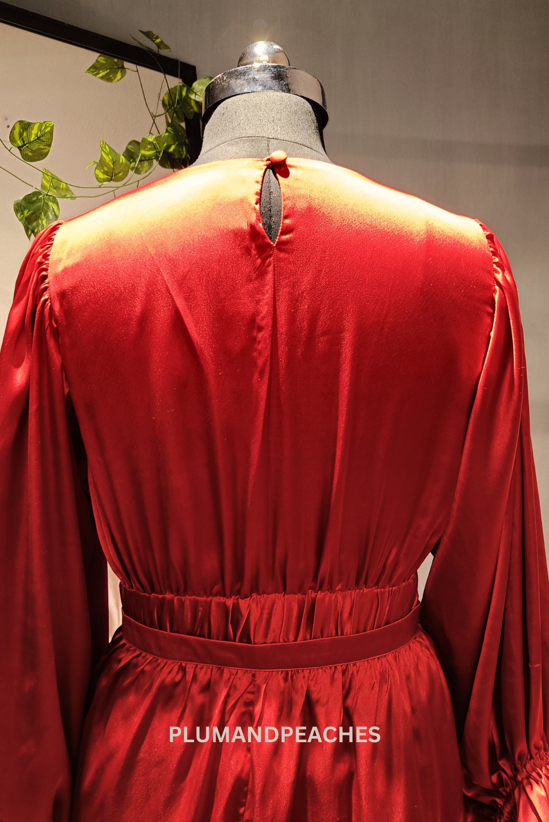 red maternity photoshoot dress