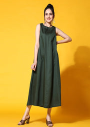 green cotton midi dress front | Midi Dress | Resort Outfits 