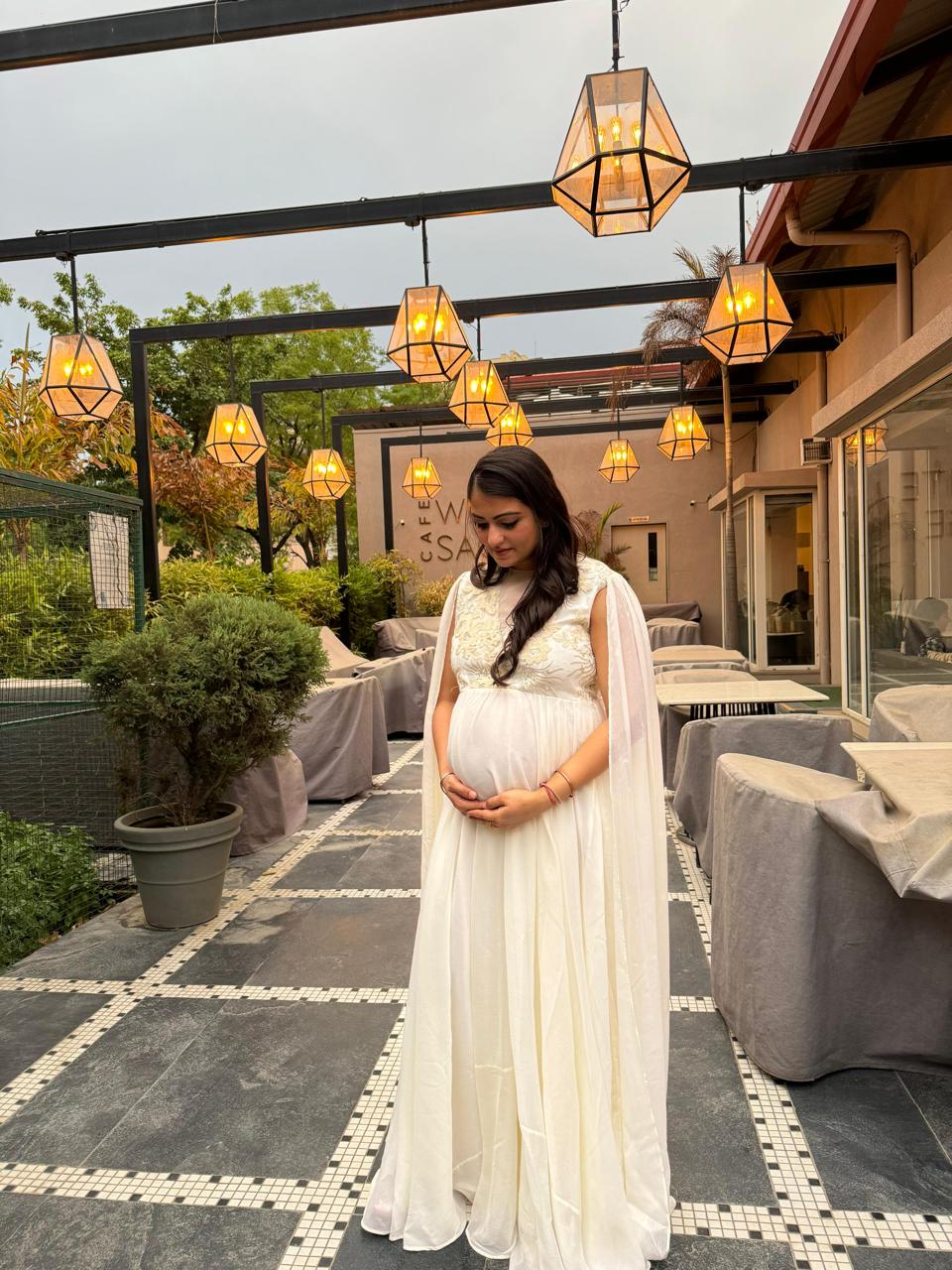 Ivory Color Cape Sleeves Maternity Shoot Dress