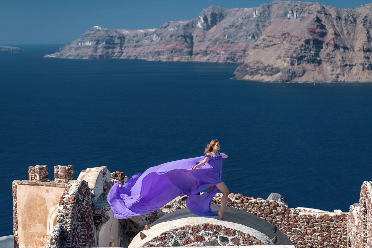 purple flying dress Lilac Flying Dress For Photoshoot Halter Long Flying Dress Flowing Beach Dress Made-To-Order Flying Dress For Woman Dress With A Long Train